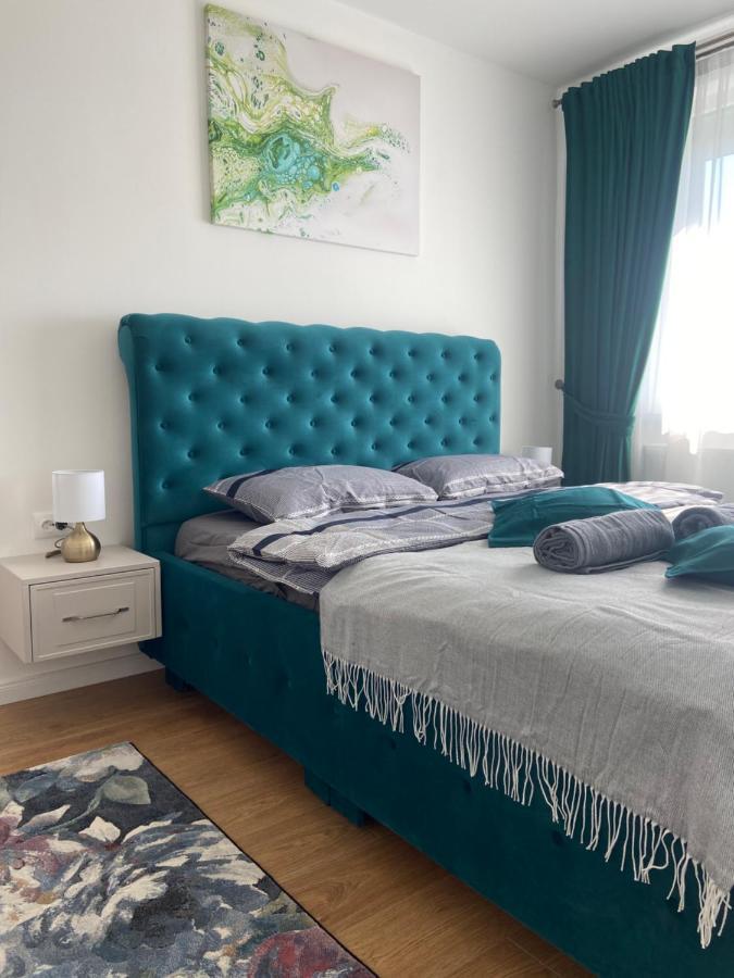 Focus Apartament Floreşti エクステリア 写真